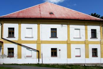 Fara v Opatově (© Pavel Vítek 05/2016)