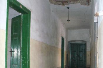 Zelená Hora - chodba s částečně zříceným stropem (© Pavel Jarý,  21.10.2007)