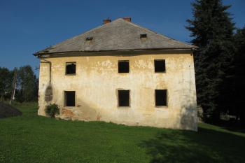 jižní část zámku (© D Dohňanský, 10/2017)