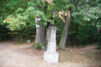 Nalžovické Podhájí - rozcestí U Křížku (© Simona Kidlesová, 9/2008)