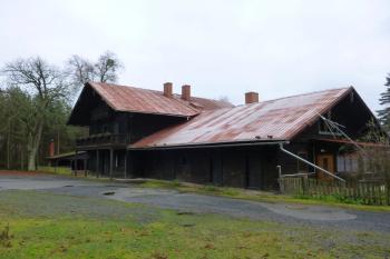 lovecký zámeček Radechov (© Vlastislav Mareček, 12/2015)