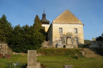 Skořice - kostel (© Jiří Špaček, 9/2016)