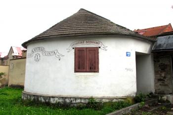 Moravská Třebová, zbytky bašty z městského opevnění ( © Pavel Vítek 05/2017)