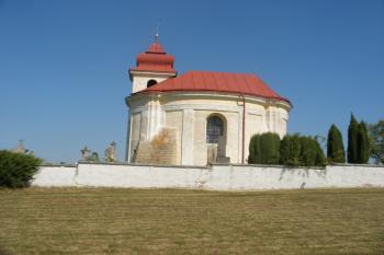 Cholenice - kaple sv. Marka (© Jiří Špaček, 9/2016)