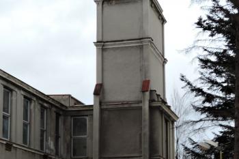 detail věže přádelny ( © Jan P. Štěpánek 01/2017)