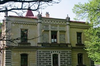 severovýchodní část zámku (© D Dohňanský, 05/2014)