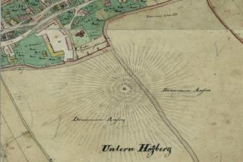 Výrazně zaznačený vrch, lokalita tvrze, na indikační skice z r. 1834. (© http://archivnimapy.cuzk.cz/)