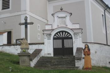 Barokní vstupní brána (© Jaroslav Špiroch 05/2020)