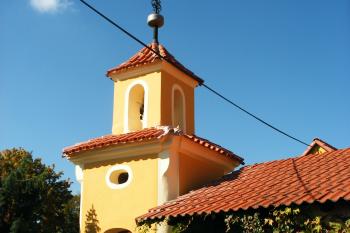 Kněževes - zvonice (© Simona Kidlesová, 10/2013)