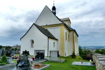 Kostel Povýšení svatého Kříže  ( © František Kinař 05/2017)