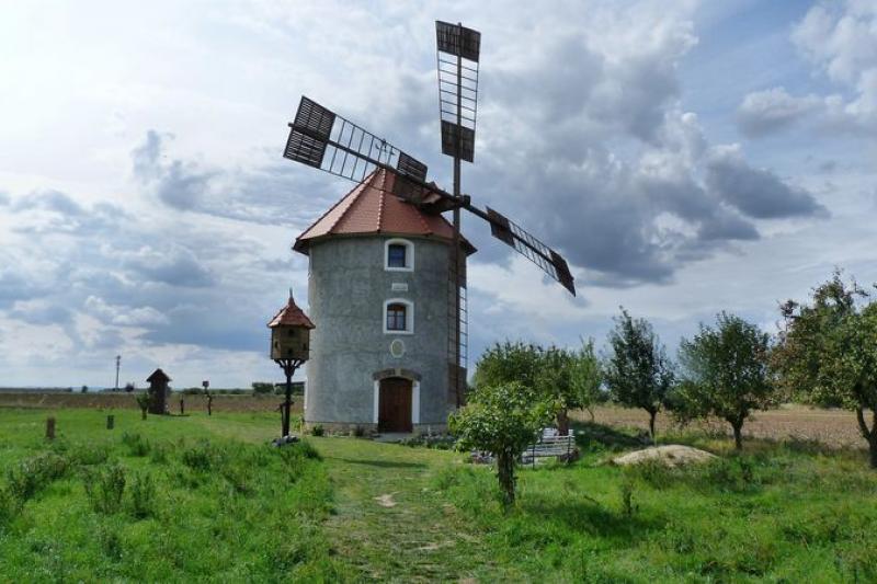 větrný mlýn a muzeum řemesel