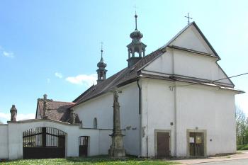Kostel Narození Panny Marie v Opatovci, Košířích ( © Pavel Vítek 10/2016)