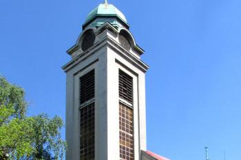 Kostel Nejsvětějšího Srdce Ježíšova v Kladně, Kročehlavech ( © Pavel Vítek 05/2017)
