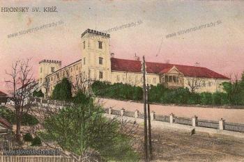 Kaštěl na dobové pohlednici (zdroj:http://www.slovenskehrady.sk)