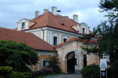 Panenské Břežany