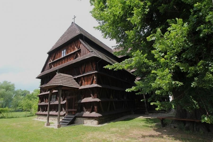 evangelický kostel augsburského vyznání a zvonice