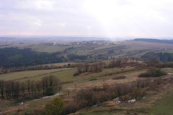 Pohled z rozhledny ( © Roman Řezáč 11/2003)