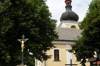 Česká Skalice - místo Barunčiny svatby, kostel (© Jiří Špaček, 07/2008)