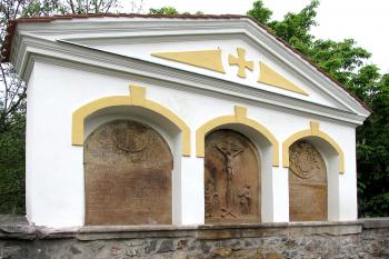 Podňové desky na mostě v Moravské Třebové ( © Pavel Vítek 05/2017)