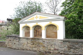 Podňové desky na mostě v Moravské Třebové ( © Pavel Vítek 05/2017)