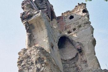 palác od V - detail (© Miroslav Rybáček, 09/2003)