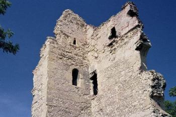 palác od JV - detail (© Miroslav Rybáček, 09/2003)