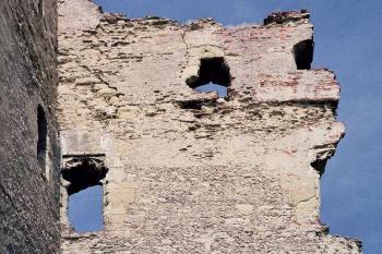 palác od J - detail (© Miroslav Rybáček, 09/2003)