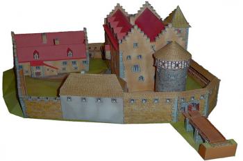 hrad od západu na papírovém modelu z dílny R. Vyškovského ( © Pavel Zany Komárek 8.2. 2010)