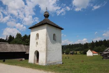 zvonice (© Luděk Vláčil 07/2017)