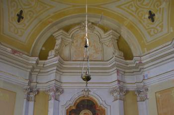 Interiér kaple na hřbitově (© Lenka Martinková, 09/2010)