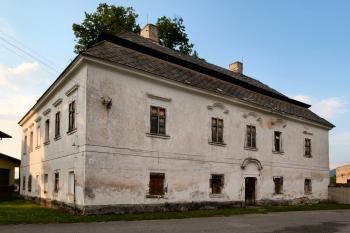 pohled od jihu (© Pavel Zany Komárek 3. 6. 2011)