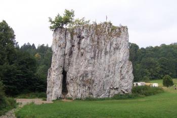 Sloup v Moravském krasu (© Ivo Rozehnal, 08/2007)