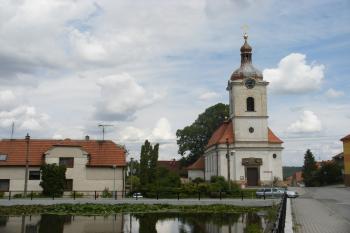 Chyňava - kostel sv. Prokopa (© Jiří Špaček, 07/2017)