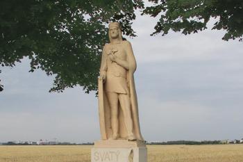 Socha sv. Václava v Pražské Přední Kopanině ( © Pavel Vítek 08/2017)