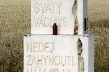 Socha sv. Václava v Pražské Přední Kopanině ( © Pavel Vítek 08/2017)