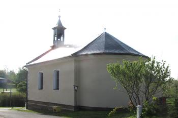 Kaple Nanebevzetí Panny Marie v Horním Třešňovci ( © Pavel Vítek 05/2017)