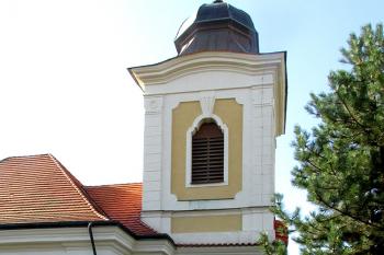 Kostel Nanebevzetí Panny Marie v Úněticich ( © Pavel Vítek 08/2017)