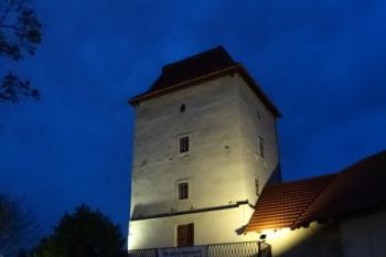 vstupní branská věž ( © Jan P. Štěpánek 05/2015)
