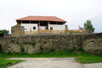 pohled na současně upravené jádro ( © Jan P. Štěpánek 06/2005)