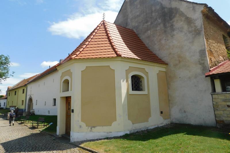 kaple sv. Ludmily a Marty kaple sv. Ludmily a Marty