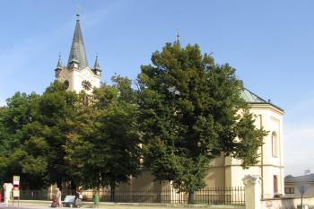Kostel sv. Cyrila a Metoděje v pražských Nebuších ( © Pavel Vítek 08/2017)