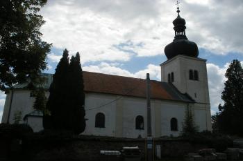 Osice - kostel (© Jiří Špaček, 08/2017)