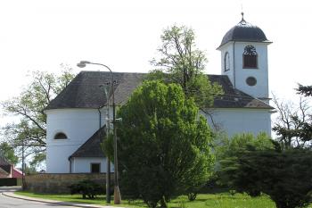 Kostel sv. Petra a Pavla v Lubníku ( © Pavel Vítek 05/2017)
