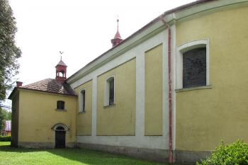 Kostel Nejsvětější Trojice v Třebařově ( © Pavel Vítek 05/2017)