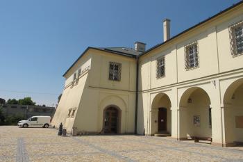 jižní část sz. křídla - dnes muzeum (© D Dohňanský, 07/2018)