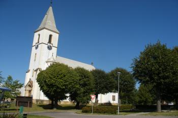 Stračov - kostel (© Jiří Špaček, 09/2017)