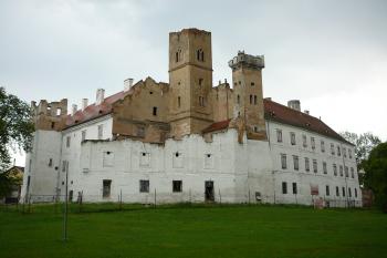 zámek Břeclav (© Vlastislav Mareček, 04/2011)