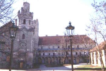  (©1999 Petr Nožička)