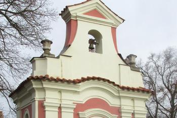 Kaple sv. Archanděla Michaela v Královicích u Zlonic ( © Pavel Vítek 11/2017)