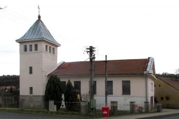 Kostel Církve československé v Tuchoměřicích ( © Pavel Vítek 01/2018)